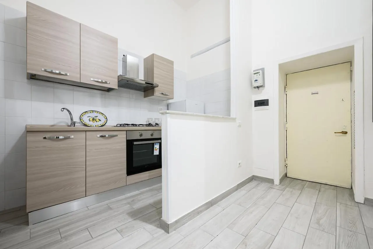 Vico Mastellone 16 Apartment Naples