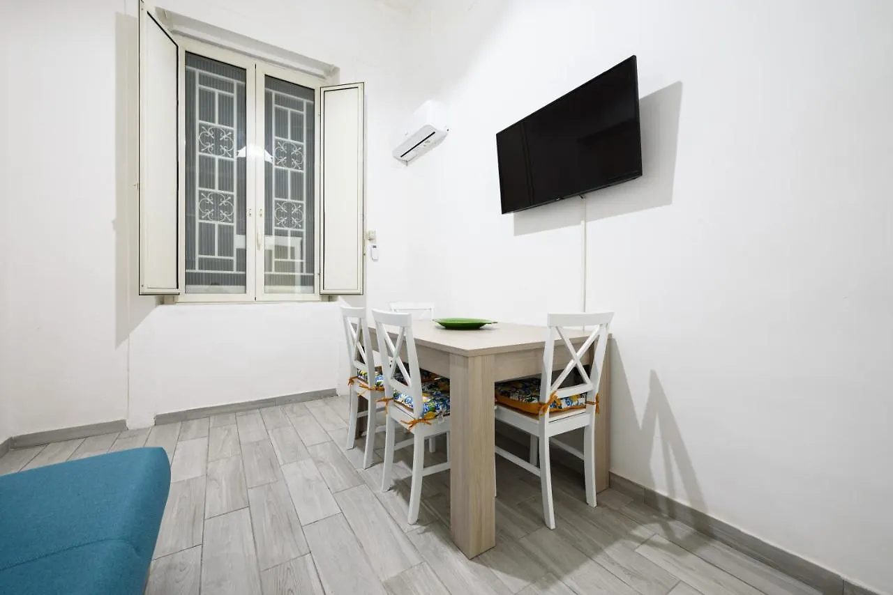 Vico Mastellone 16 Apartamento Nápoles